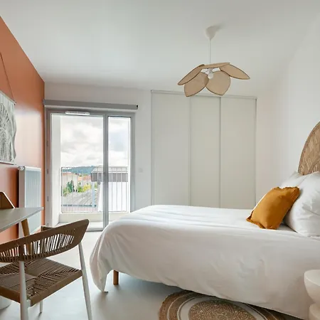 Apartament Grand Moderne Et Lumineux *