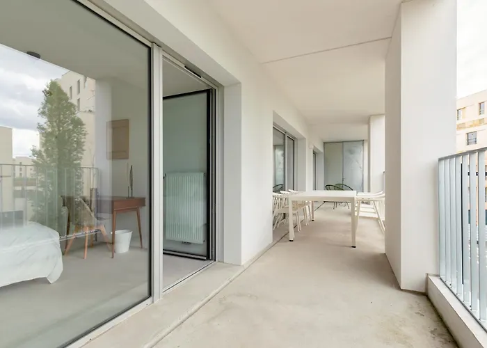 Grand Moderne Et Lumineux アパート *