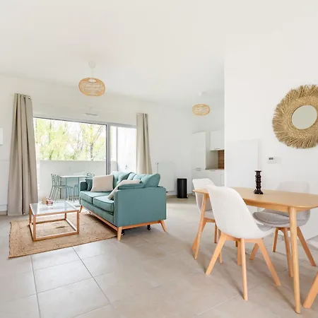 Grand Moderne Et Lumineux 23 Et 01 Apartment *