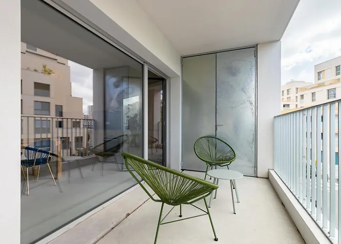 Grand Moderne Et Lumineux 公寓